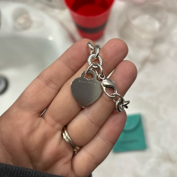 Tiffany & Co. Return to Tiffany Tag Bracelet Silver EUC - Picture 3 of 3